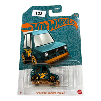 Tooned Volkswagen Golf Mki