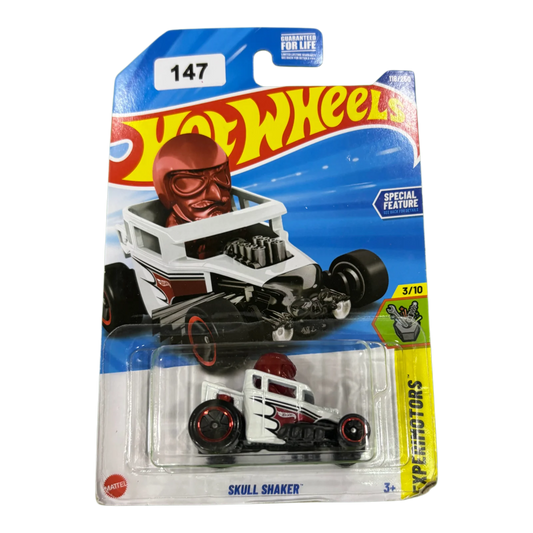 Skull Shaker