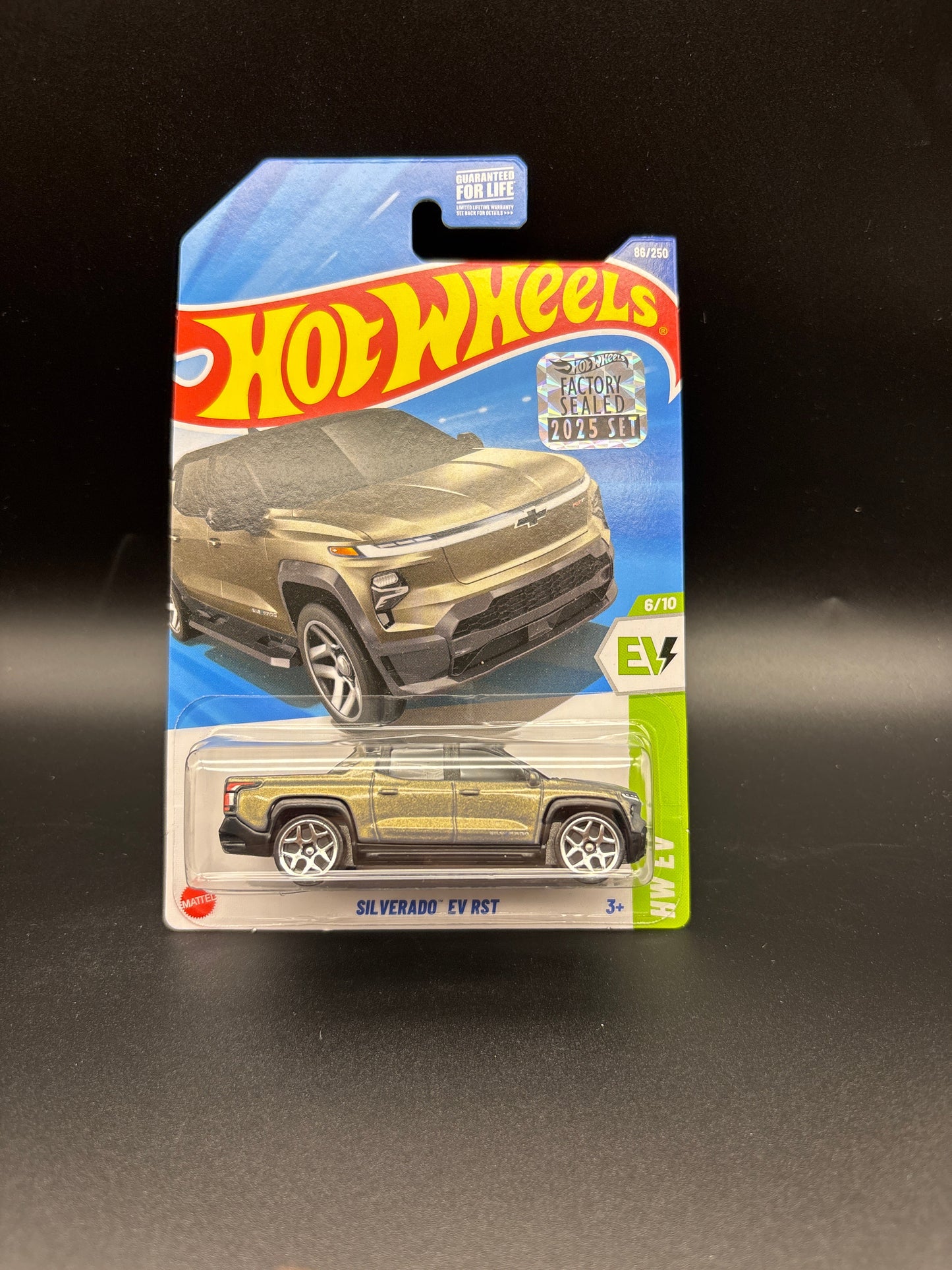 SILVERADO EV RST