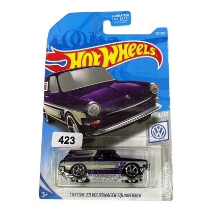 Custom '69 Volkswagen Squareback