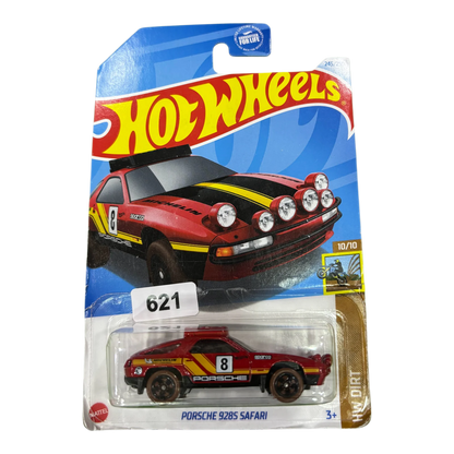 Porsche 928s Safari