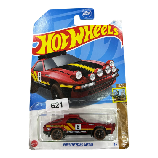 Porsche 928s Safari