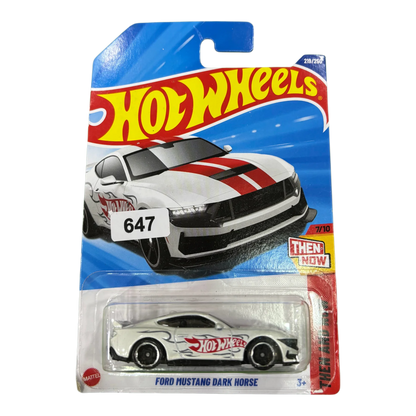 Ford Mustang Dark Horse