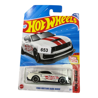 Ford Mustang Dark Horse