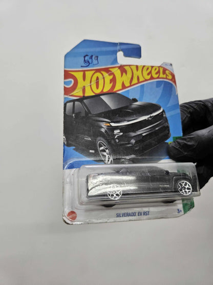 Silverado EV RST