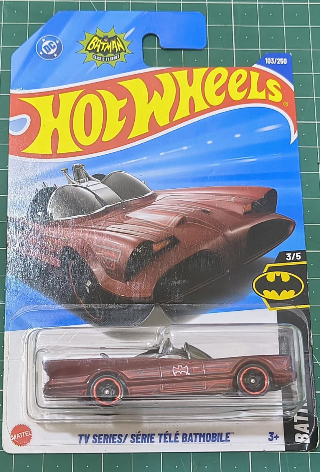 TV Series / Serie Tele Batmobile Hot Wheels