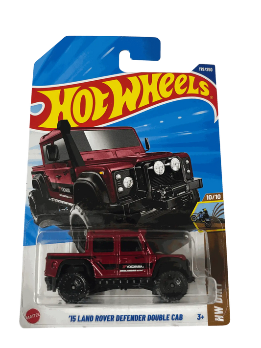 Land Rover 2015 Defender Double Cab Red Hot Wheels